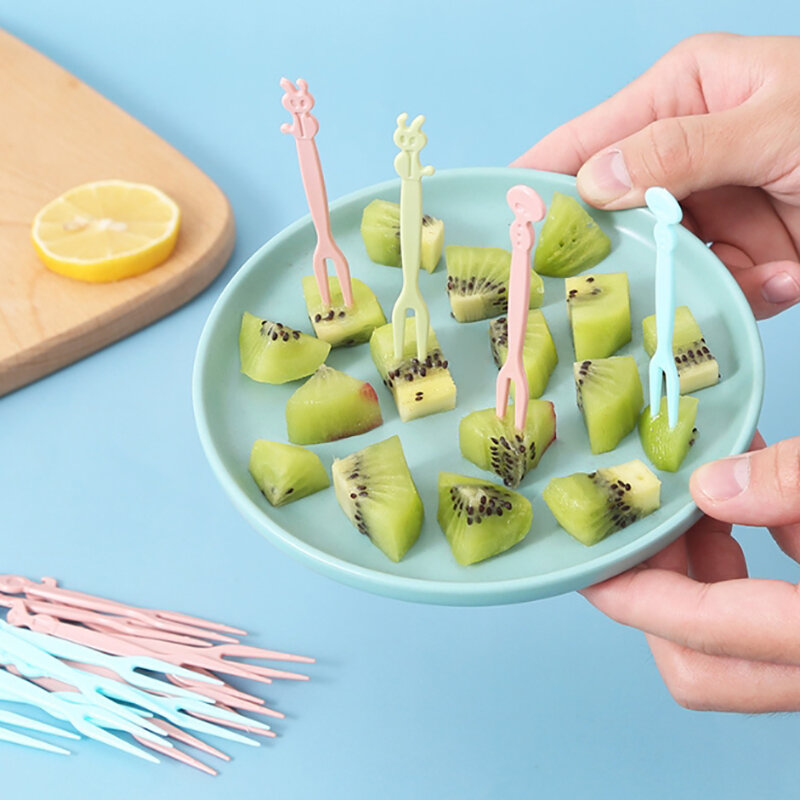 50 buah/Set garpu buah makanan penutup buah pilih anak-anak makanan ringan Mini pesta Festival kelinci peralatan makan dekorasi tusuk gigi plastik