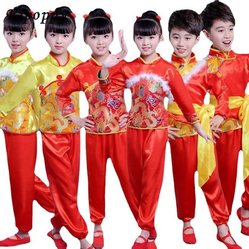 Anak laki-laki dan anak perempuan hari baru Tahun Baru Festival Musim Semi lentera meriah pembukaan Red Yangko kostum pertunjukan anak-anak