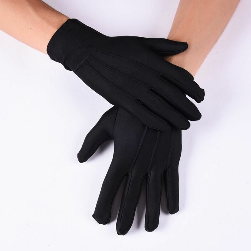 Guanti sottili in cotone bianco guanti da guida con etichetta idratante per le mani guanti in bianco e nero ispezione di gioielli