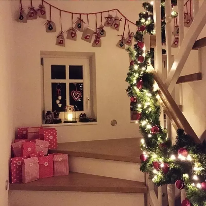 2.7m oświetlenie LED Rattan bożonarodzeniowy wieniec luksusowe ozdoby świąteczne girlanda dekoracyjna Rattan z lampkami na imprezę domową