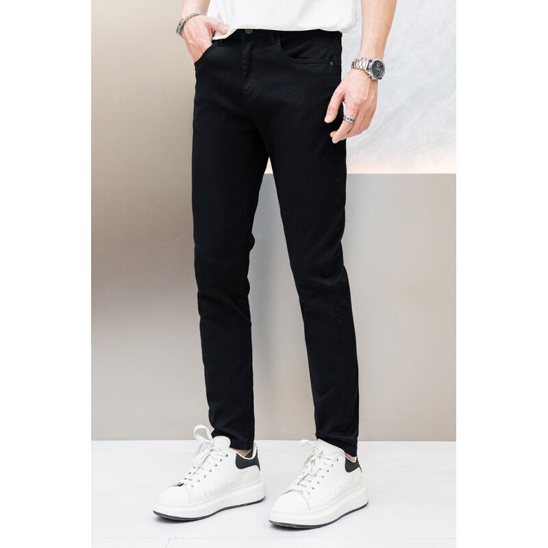 Однотонные черные модные деловые подходящие ко всему джинсы мужские Стрейчевые облегающие летние тонкие и мягкие дышащие обтягивающие брюки