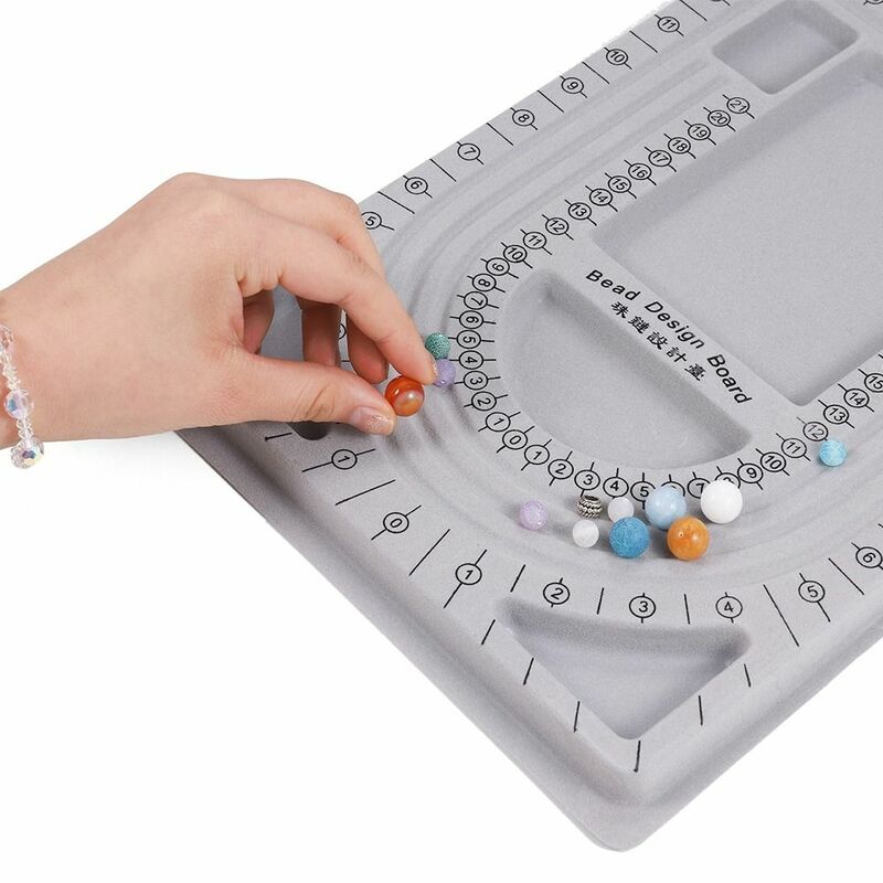 Bandeja de abalorios de plástico multiusos, herramienta de medición de collar DIY, herramienta de diseño de joyería, tablero de cuentas flocado gris