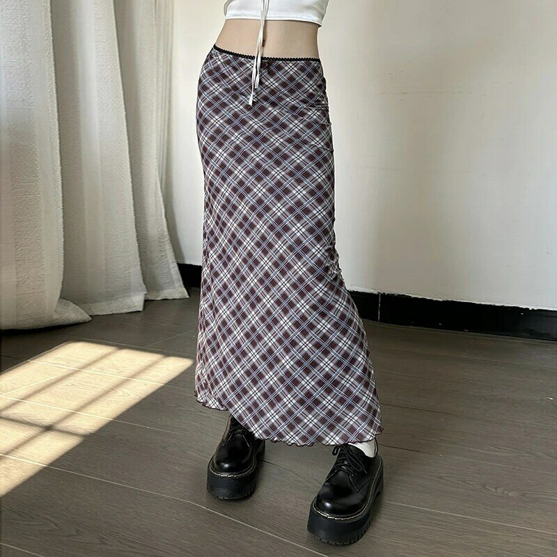 Fashionable Lingge Spicy Girl Style Wrapped Hip Split Half Skirt