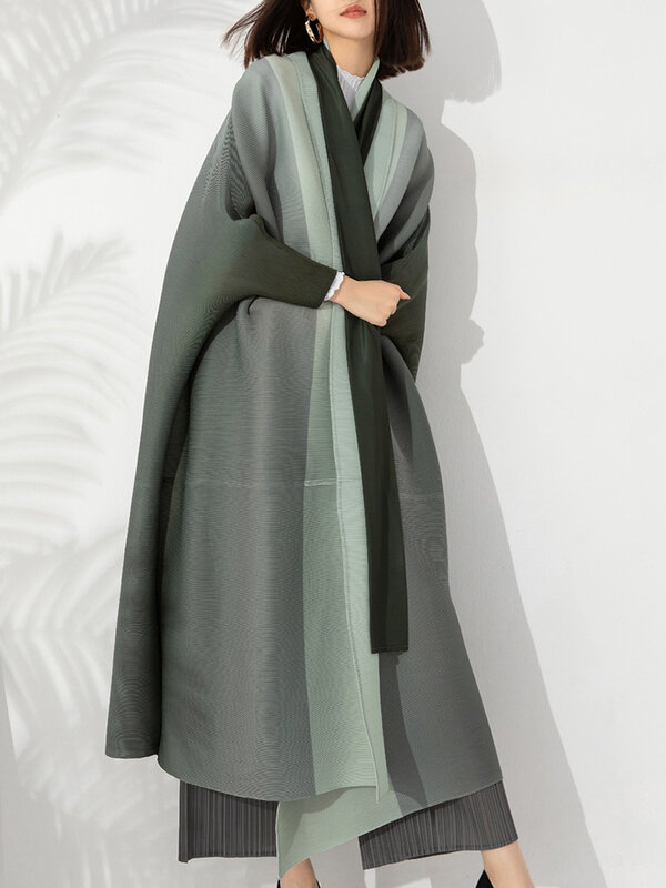 LANMREM-gabardina plisada con gradiente para mujer, abrigo largo con cuello tipo bufanda y manga de murciélago, rompevientos, ropa de moda femenina, novedad de 2023, 2DA2148