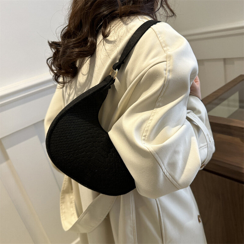 Women Retro Felt Underarm Bag Dumpling Bags Shoulder Bag Casual Handbag Casual Commuting Bag Purse Armpit Bag Crescent Bag