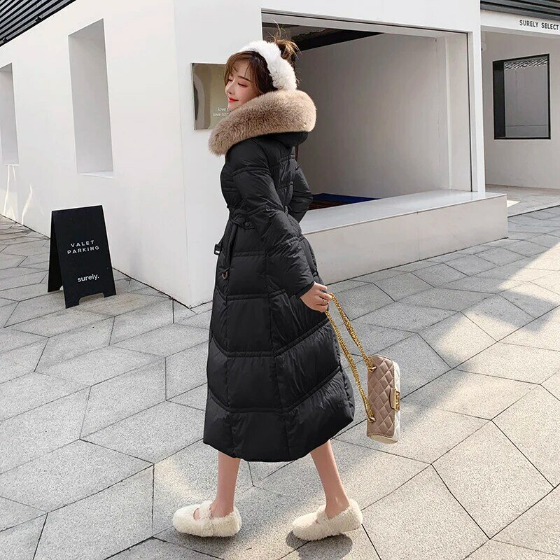Weiße Enten Daunen jacke Winter neue koreanische große Kunst pelz Kapuze schlanken Gürtel elegant über Knie Mode solide lange Parka