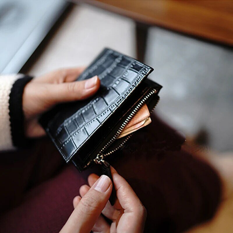Crocodile Cowhide Retro Simple and Practical Women's Leather Short Pocket Wallet Money Holder I Clip Original Luxury Euro For