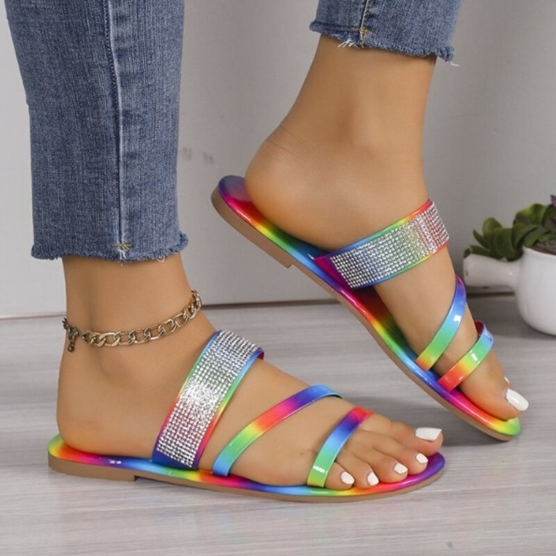 Chinelos arco-íris de strass para mulheres, lindos chinelos femininos, moda praia ao ar livre, sapatos baixos, verão, 2022