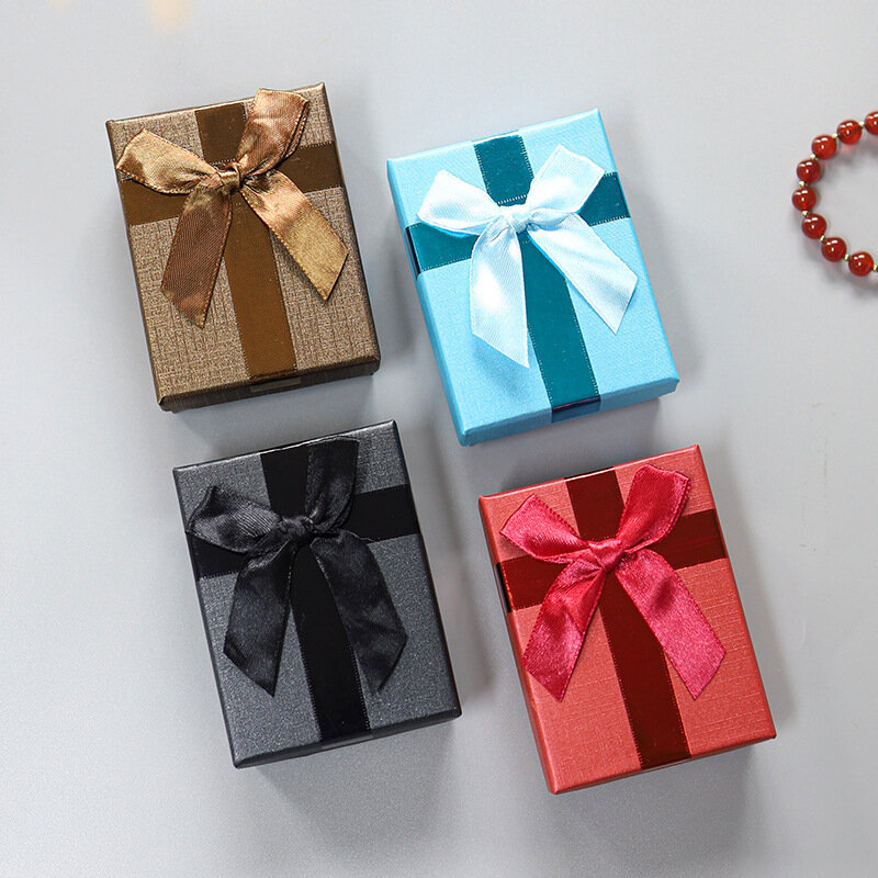 Kotak hadiah perhiasan romantis kotak liontin tampilan untuk anting kalung cincin jam tangan hadiah Hari Valentine untuk kekasih perhiasan kecantikan