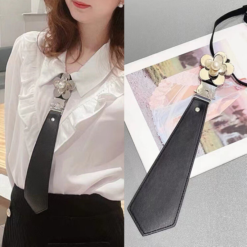 Japanese Punk Style Neck Tie Faux Leather Necktie with Metal Buckle Collar Neck Ties Faux Pearl Flower Leather Tie
