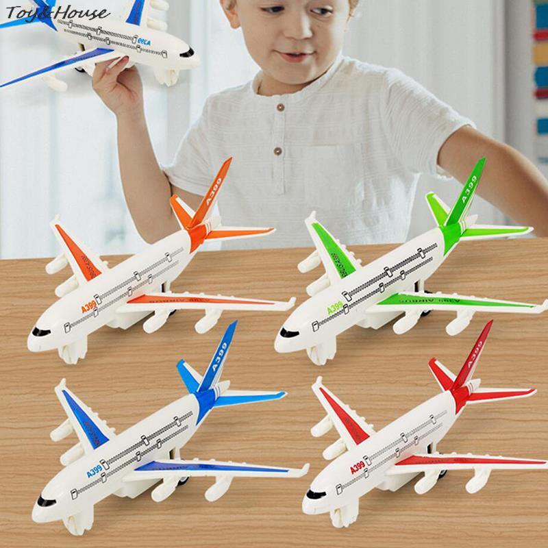 1pc Rebound Flugzeug Dekoration Luftbus Modell Kinder Kinder Fashing Airliner Passagier flugzeug Spielzeug Passagier modell