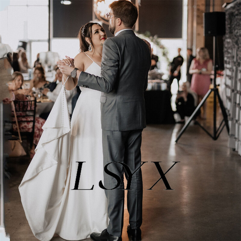 LSYX-بدون حمالات فستان زفاف بظهر مفتوح ، كريب رقبة V عميقة بسيط ، بدون أكمام ، حرف A-line ، طول الأرضية ، ثوب زفاف ، مصنوع خصيصًا