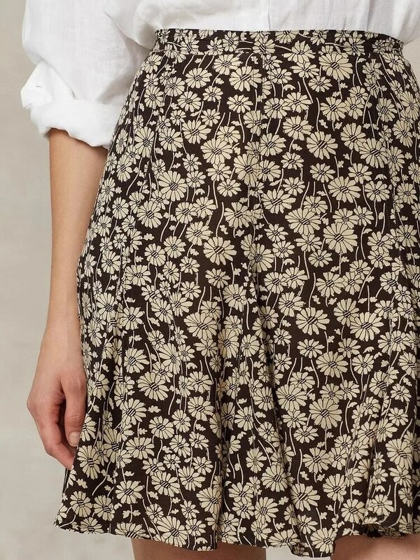 R L 2023 nowa kobieca kwiatowa krepa trójkątna Mini spódnica francuska Retro stokrotki styl wakacyjny rekreacyjna spódnica w kwiaty odzież damska