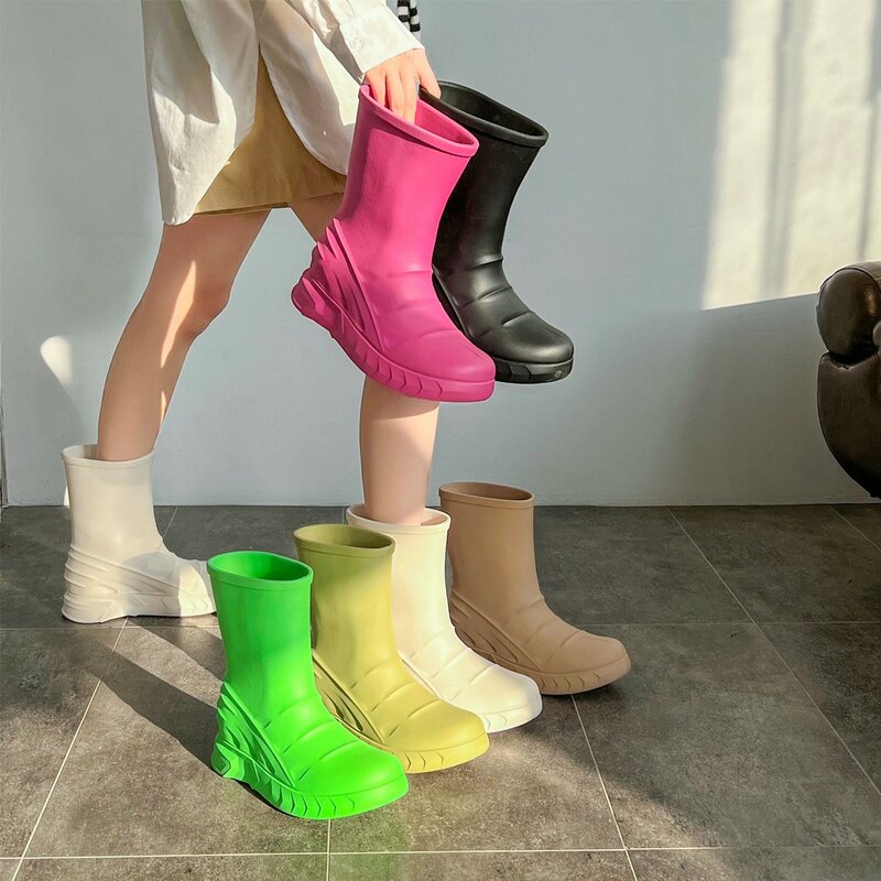 Sapatos de praia femininos para nichos, cor doce, sapatos de geleia plana, casual EVA Rain Boots, moda feminina, Ins, tamanho 36-41