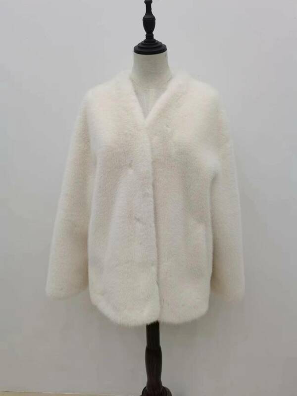 Mantel bulu cerpelai buatan untuk wanita, mantel musim dingin kerah V bulu mewah berkualitas tinggi, mantel mewah wanita