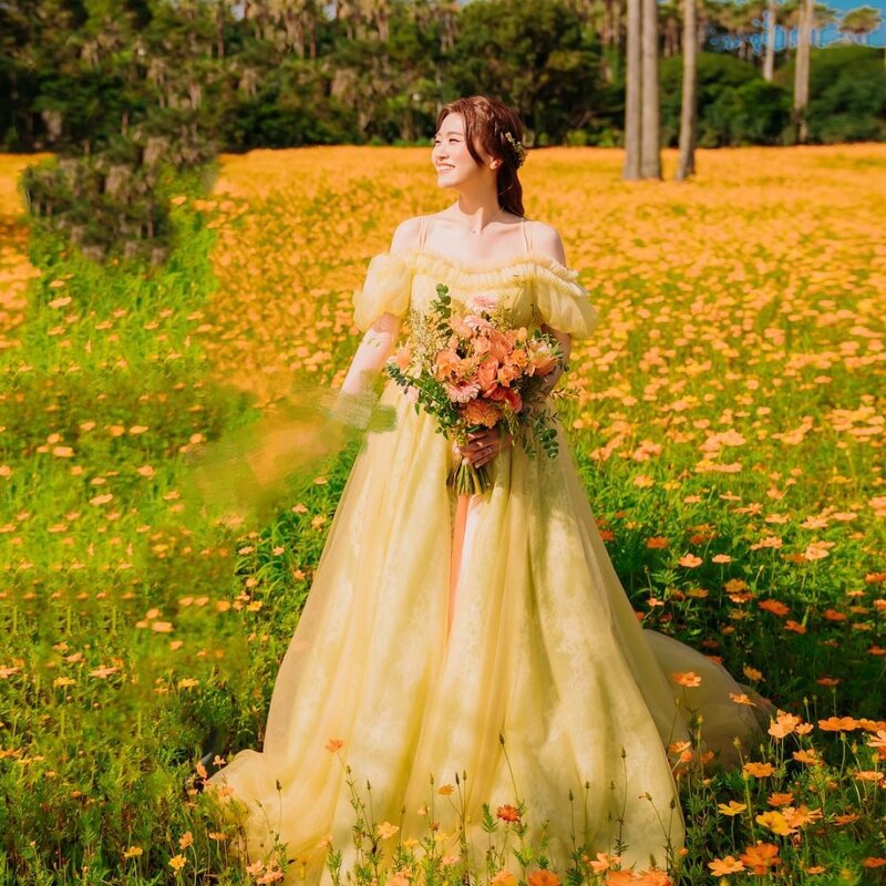 Balowa sukienka na studniówkę Korea Eleganckie rozmiary Dostępne suknia z odkrytymi ramionami Bez pleców Spódnice do podłogi Suknie wieczorowe z organzy