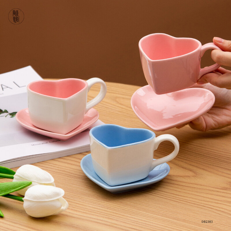 Taza de café y té pintada a mano, taza creativa de corazón, tazas de leche de cerámica, tazas de café de porcelana, vajilla al por mayor, tazas de regalo, novedad