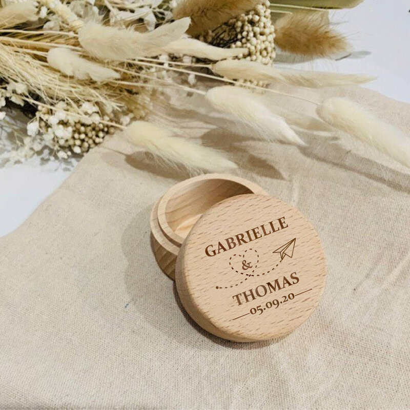 Kotak Cincin Pertunangan Kotak Cincin Kayu Pribadi untuk Pernikahan Proposal Kustom Terukir Cincin Pembawa Hadiah Ulang Tahun untuk Dia