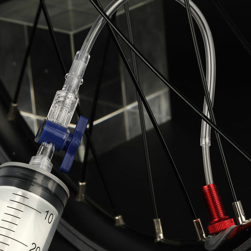 Iniettore di sigillante per pneumatici Tubeless per bicicletta da 60ml MTB strumento di iniezione del fluido per bici da strada Schrader/strumento per valvola Presta opzionale