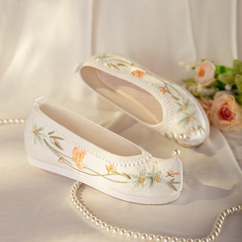 chinese traditional retro hanfu shoes embroidery women's single shoes ancient style shoes ming made hanfu qipao shoes