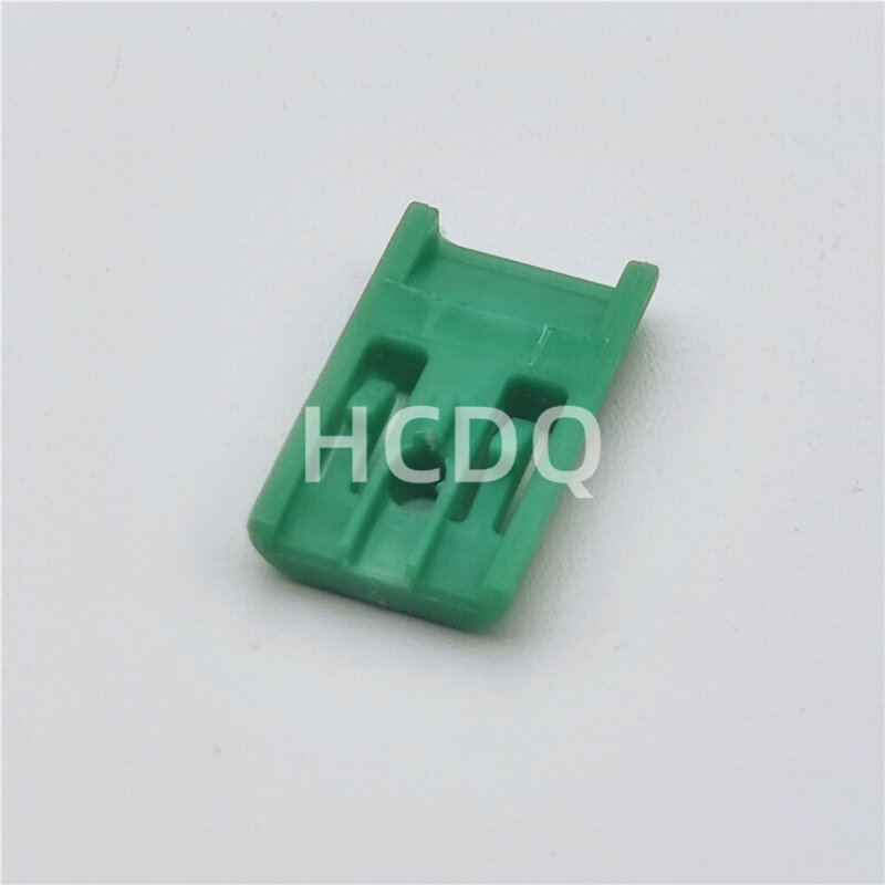 10 PCS Original and genuine 7157-7729-60 automobile connector plug housing supplied from stock