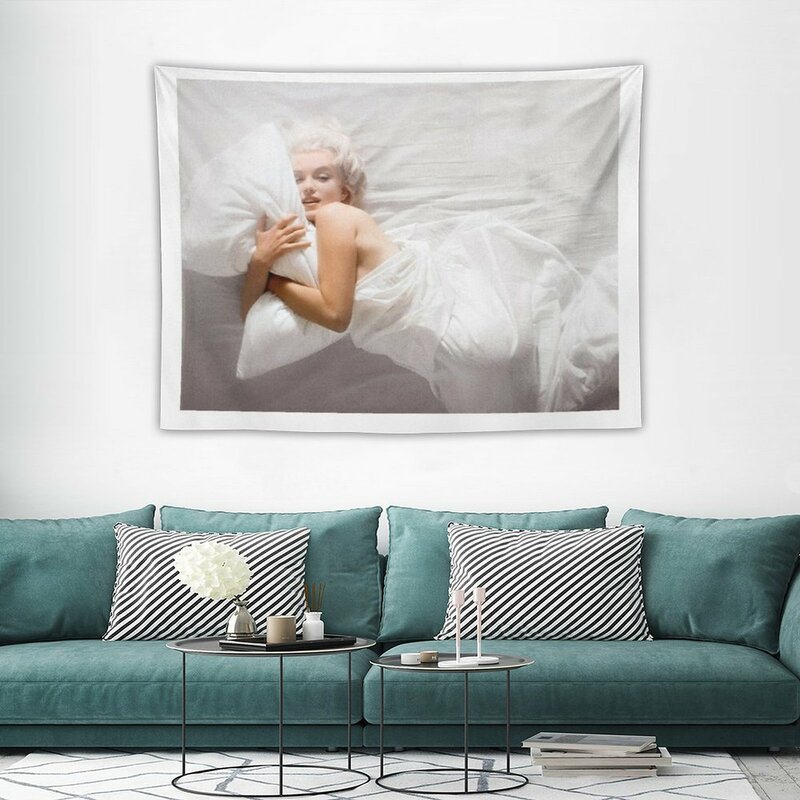 Marilyn: Jahrgang 1950 im Bett drucken Tapisserie Raum dekorationen Ästhetik Dekoration Wand