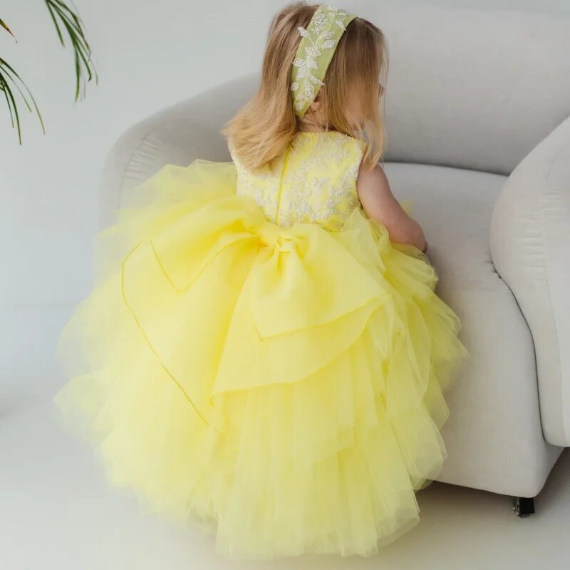 女の子のための黄色のふくらんでいるチュールドレス,プリンセスドレス,子供のためのスパンコールのついた衣装,初聖体,結婚