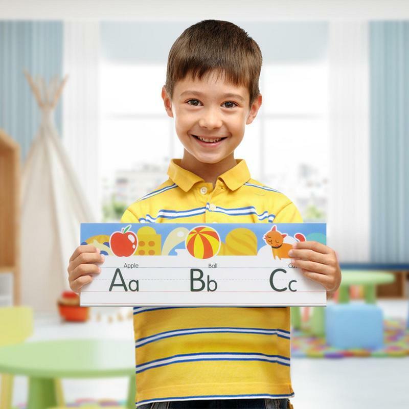 กระดานข่าวตัวอักษรของห้องเรียนของตกแต่งผนังสถานรับเลี้ยงเด็กเบอร์0-10และตัวอักษร A-Z สำหรับ