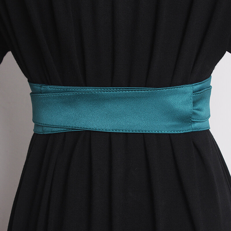 女性のためのファッショナブルな生地のベルト,幅の広いガードル,スカート付きの装飾的なドレス,夏,黒,青,緑のサテン