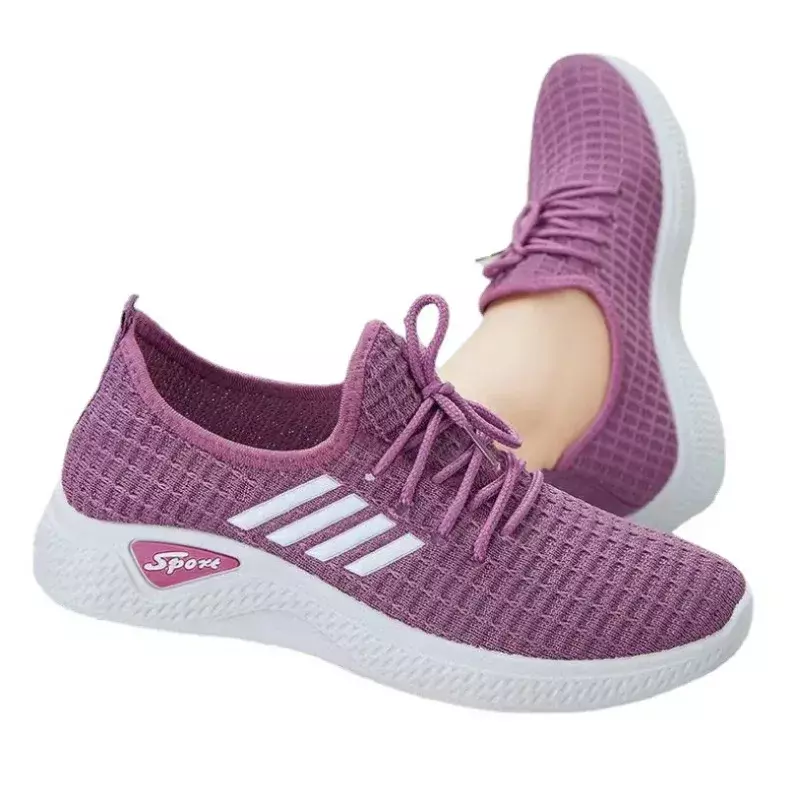 Sepatu trendi baru Fly-Knit Sneakers musim semi dan musim panas sol lembut kasual sepatu ibu jala sepatu pelajar lari Low-Top