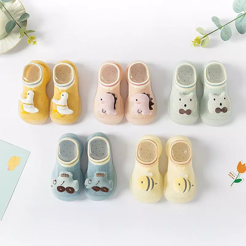 Zapatos transpirables de fondo suave para bebé, sandalias de calcetines de primavera y verano para interior