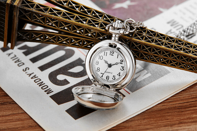 Kleine süße kleinere Größe Mode schöne Frau Muster Anhänger Kette Silber Halskette Taschenuhr Schmuck Zubehör Uhr