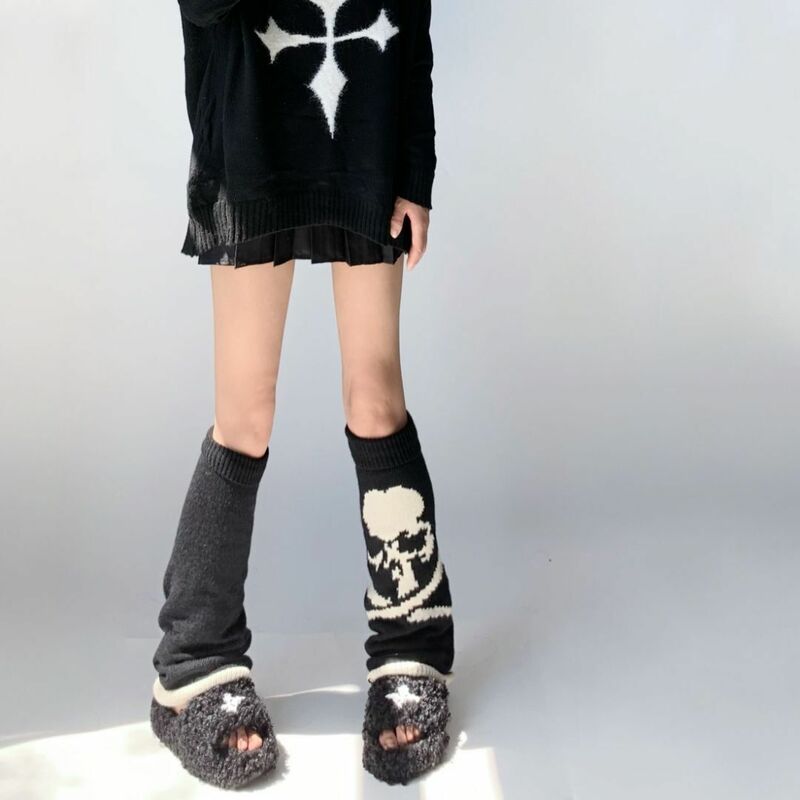 Calzini alti al ginocchio da donna gotici scaldamuscoli con teschio svasato maniche a gamba in maglia per Halloween Partywear