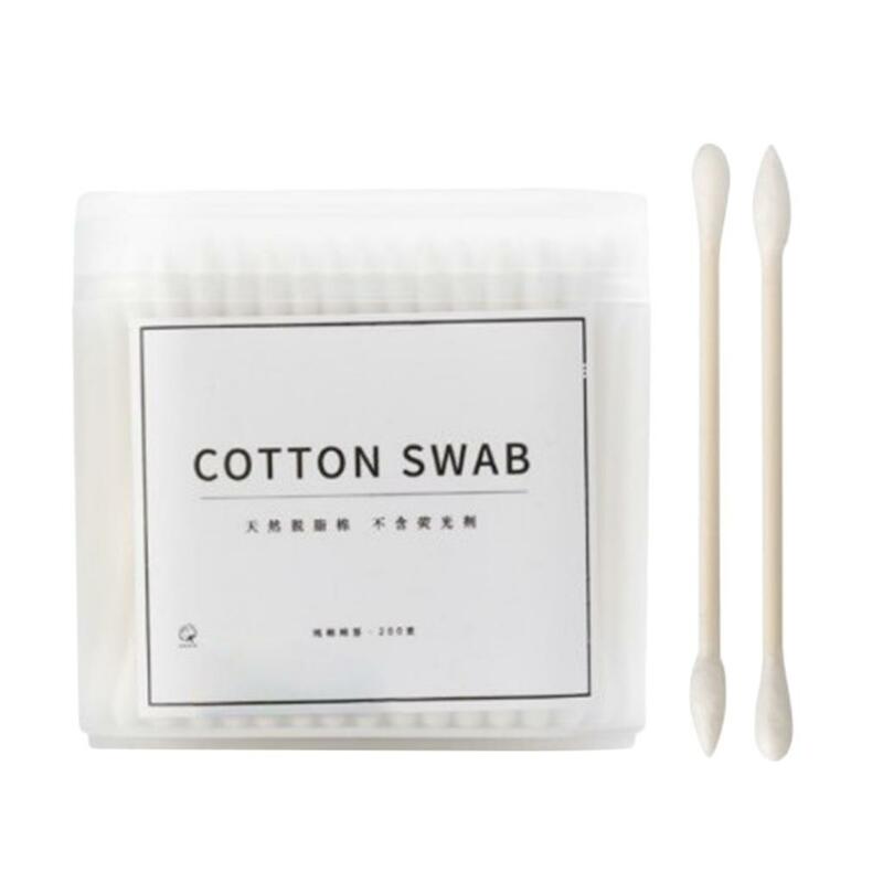 Pack 200pcs Cotton Swabs Makeup Applicator with Wooden Handle Double Ended Head Cotton Buds Stick