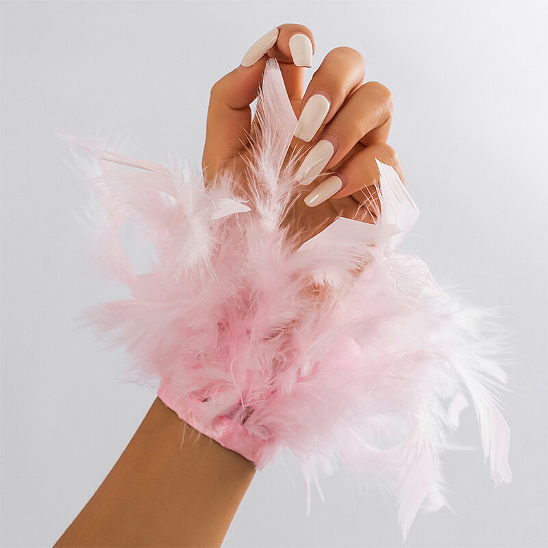 Brazalete de plumas de avestruz para mujer, pulsera elegante, suministros para Festival de Carnaval y baile