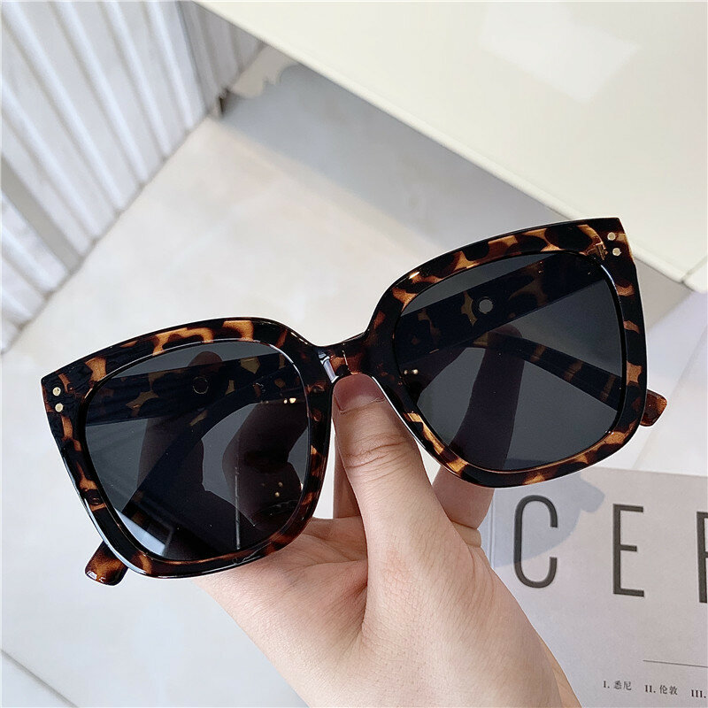 Lunettes de soleil noires rétro pour femmes et hommes, lunettes de soleil classiques, lunettes de soleil vintage, nuances carrées, lunettes de conducteur, offre spéciale