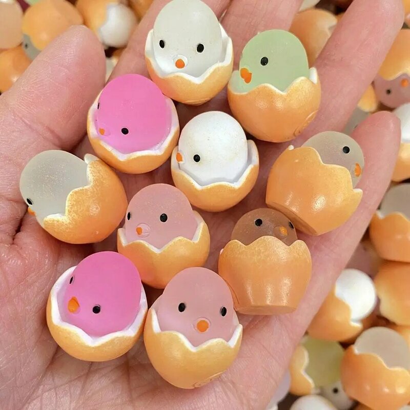 50pcs Kawaii Toy Accessories Cute Luminous Egg Shell Chicken Creative Luminous Jewelry Accessories DIY Resin Crafts
