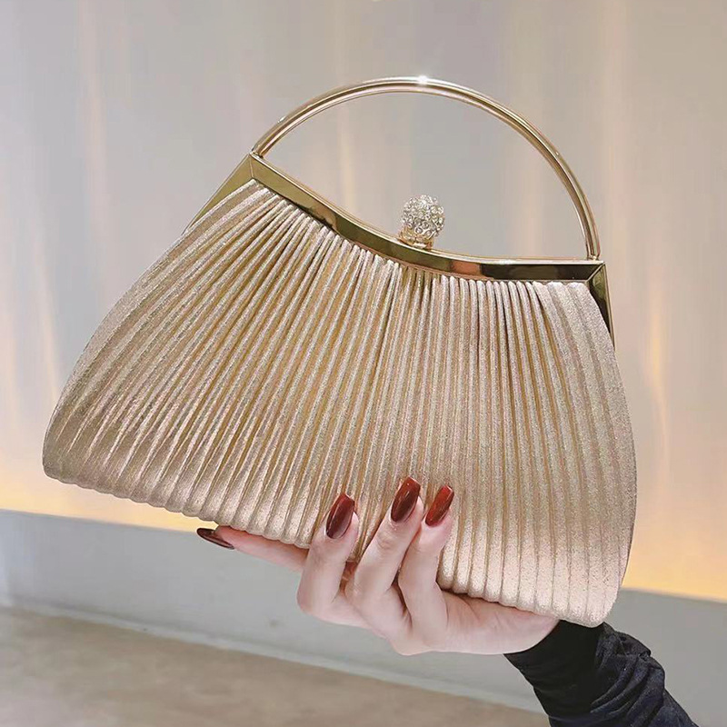 Women's Retro Handbag Luxury Shiny Frame Bag Fashion Beaded Clutch Bag Ruched Purses Soft Mini Hand Bag Evening Party Packet