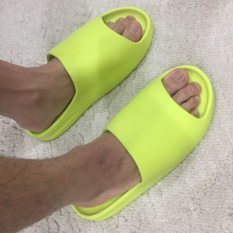 Sandal Awan Platform Tebal Wanita Sandal Geser Sol Lembut Eva Pantai Musim Panas Sepatu Anti-selip Kamar Mandi Dalam Ruangan Pria Santai