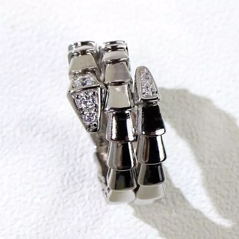 Женское эластичное кольцо в виде змеи, из серебра 925 пробы