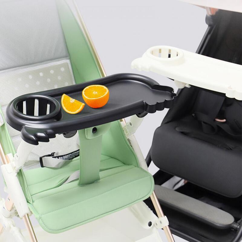Talerz do wózka dziecięcego zapobiegają zsuwaniu się tac do wózka dziecięcego na bezproblemowe posiłki