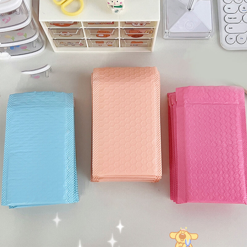 10Pcs 19 x11cm Bubble Mailers Padded Envelopes Packaging Waterproof Bags Shipping Bags Festival Gift Packaging Supplies