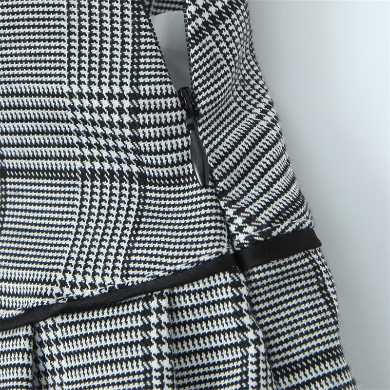 Mini-saia xadrez Keyanketian feminina, com zíper lateral, cintura baixa, saia-calça doce fina, decoração de arco, novo lançamento, Y2K, 2022