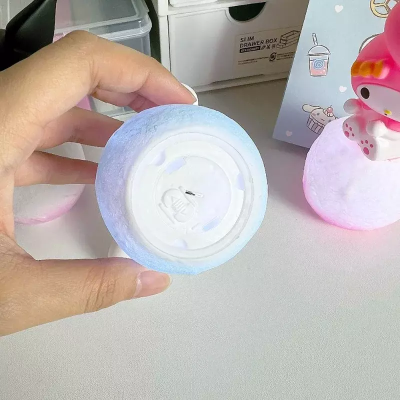 Kawaii Kuromi Cinnamoroll nocne światło świecące zabawka dla dzieci lampka nocna Anime Cartoon melodia urocze dzieci prezenty dla dzieci
