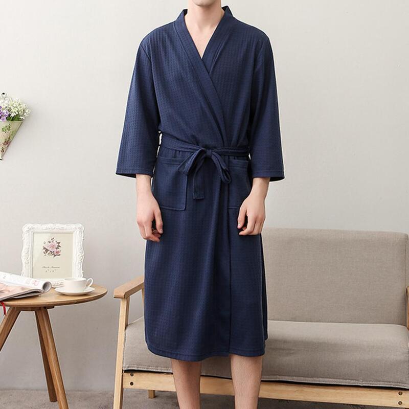 Men Bathrobe Solid Color V Neck Cardigan Water Absorption Oversize Male Pajamas for Home Kimono Solid Waffle Bathrobe Sleepwear