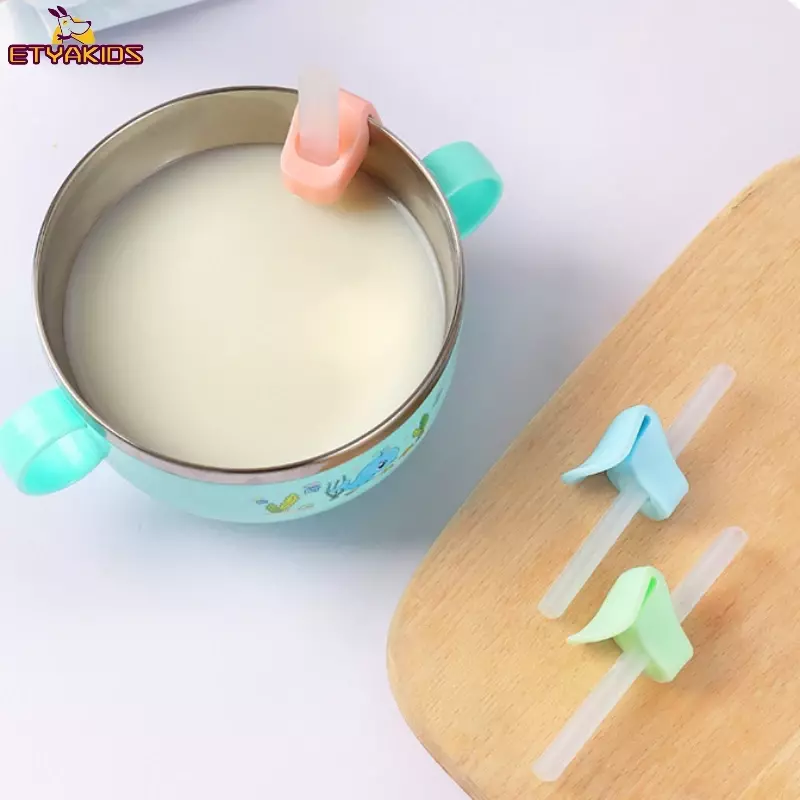 Cartone animato orso cannucce per bambini con fibbia Silicone riutilizzabile bambino impara a mangiare accessori per tazze per l'alimentazione degli alimenti complementari