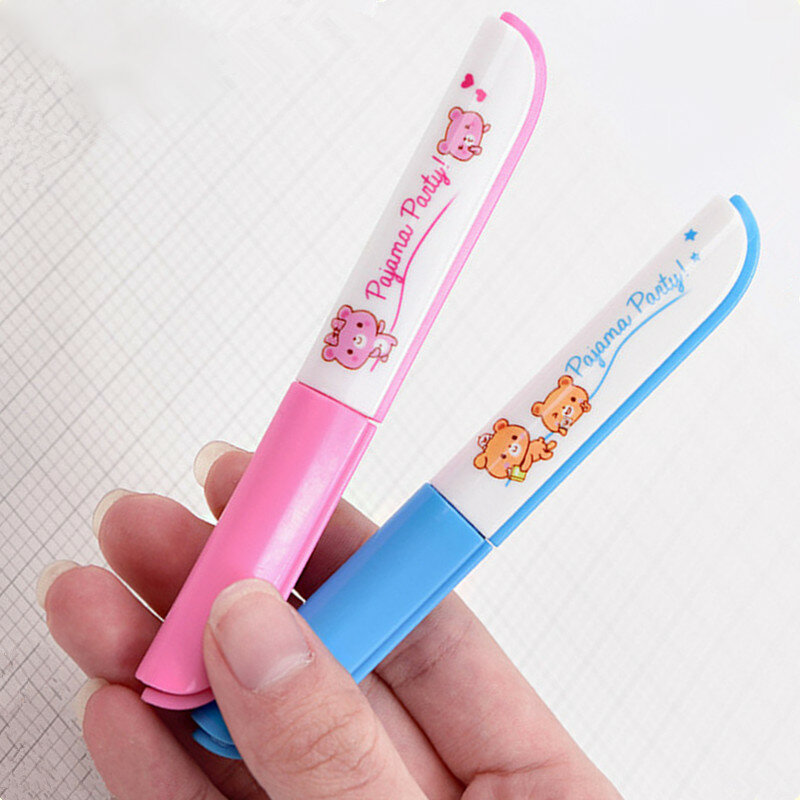 Deli Stainless Steel Kawaii Mini Safety Scissors Student Stationery DIY Paper Cutter School Office Supply Portable Cutting Tool