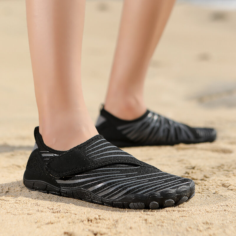 Zapatos de agua para hombre y mujer, zapatillas de playa con suela de goma, transpirables, ligeras, para Fitness, natación, escalada, ciclismo