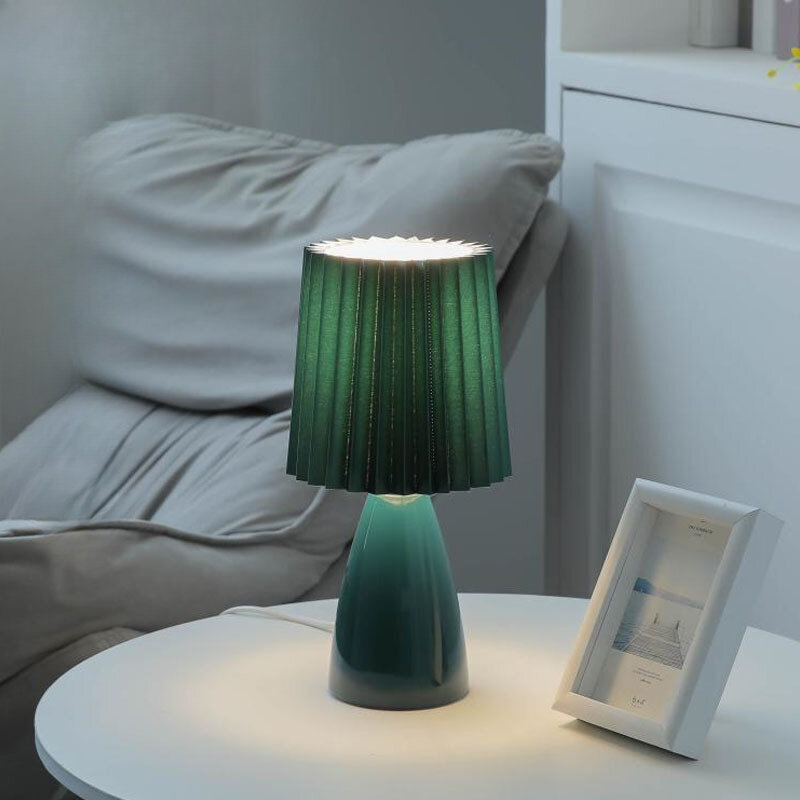 Ночник для спальни с молочным коктейлем, настольная лампа E27, настольная лампа, напольная прикроватная атмосфера для девушек, декоративное освещение