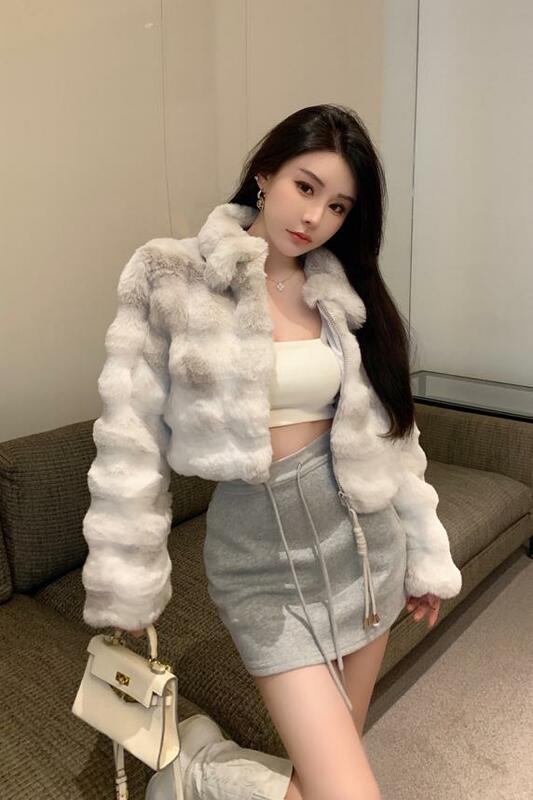 Koreaanse Mode Vrouwen Faux Bontjassen Rits Up Turn Down Nieuwe Jonge Dame Milieuvriendelijke Nepbontjas Winter Warm